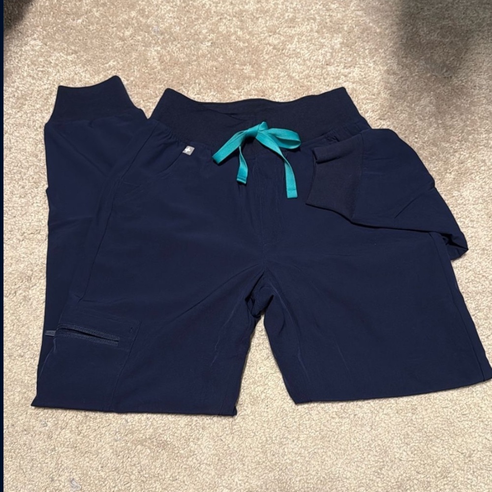 Figs scrub pants